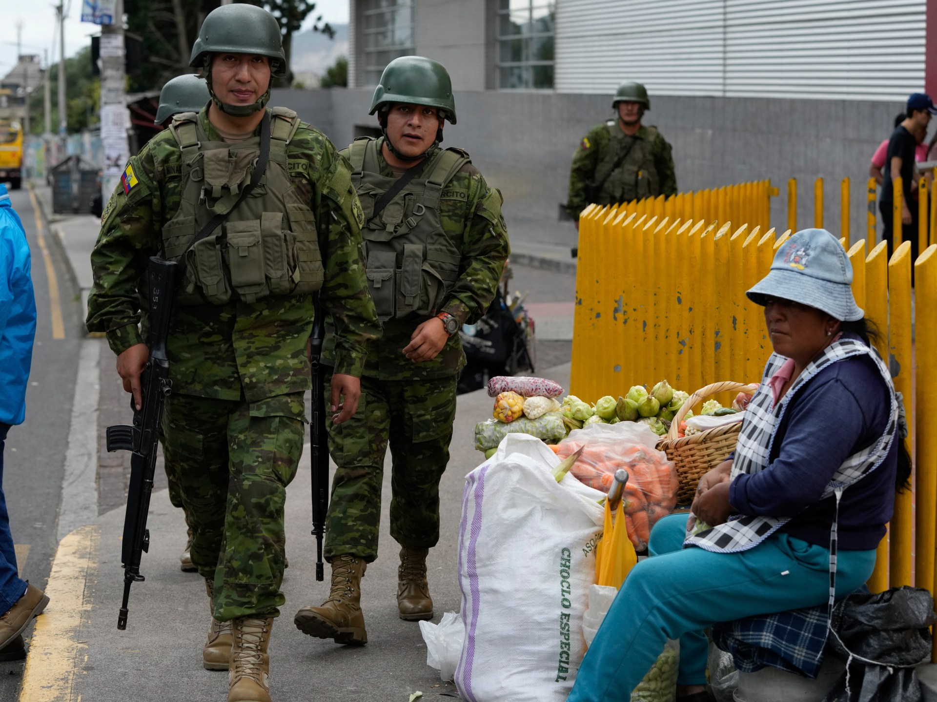 Ecuador weighs security, international arbitration in latest referendum